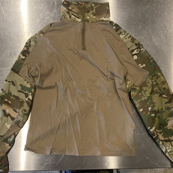 Chinese Knock off version of a Combat Shirt - Picture 3 of 6